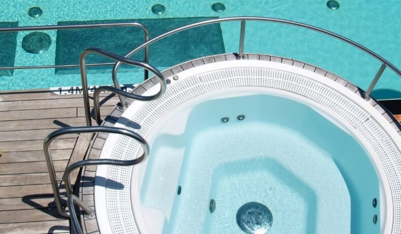 solar hot tub - Climatebiz