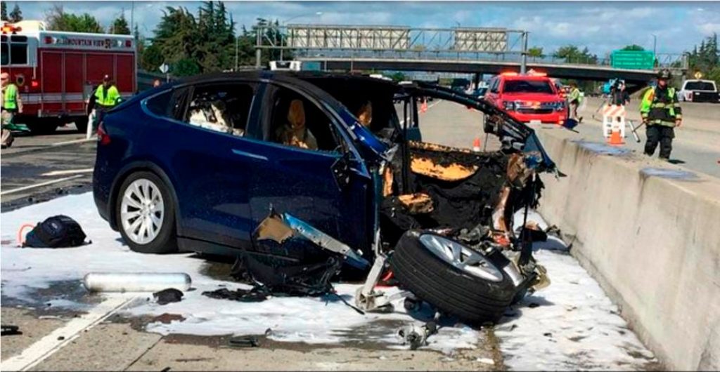 Tesla car crash — tesla full self-driving vs. autopilot.
