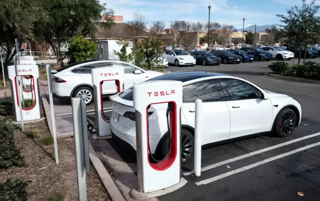 DC Supercharger offers the Shortest Time To Charge A Tesla