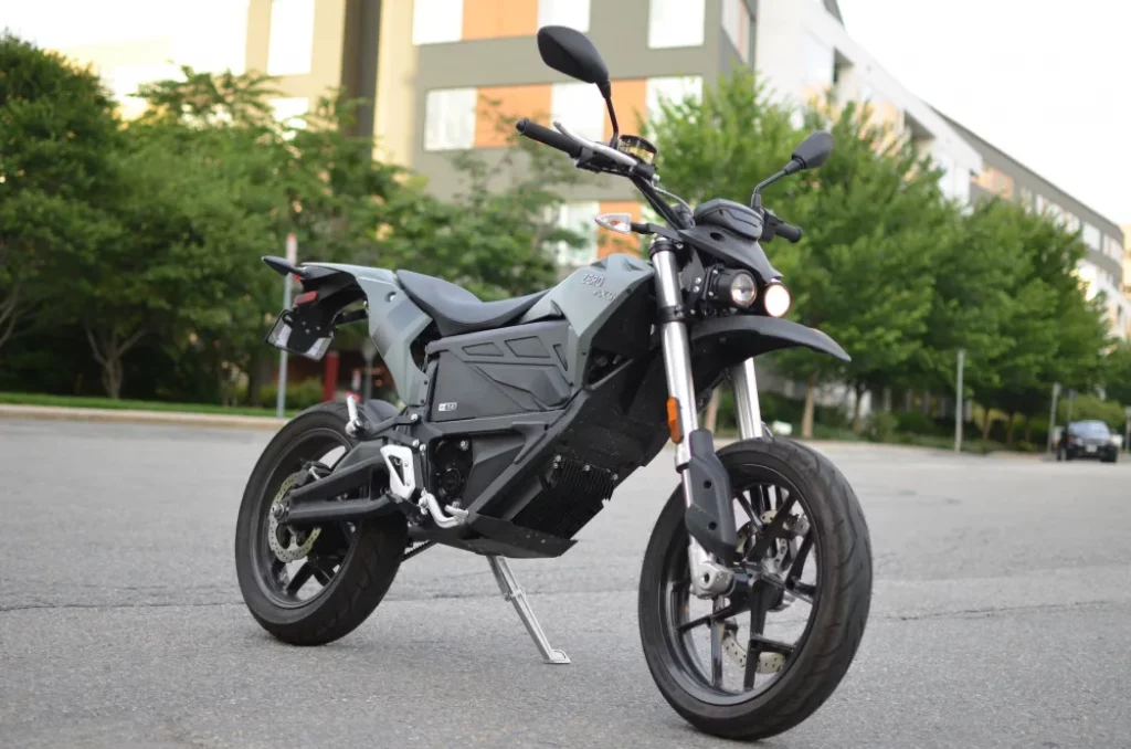 Zero FXS — affordable electric motorcycles.