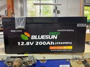 Lithium 200Ah lifePO4 batteries solar (1).jpg