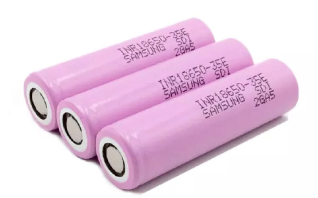 18650 lithium battery cell — DIY battery bank.