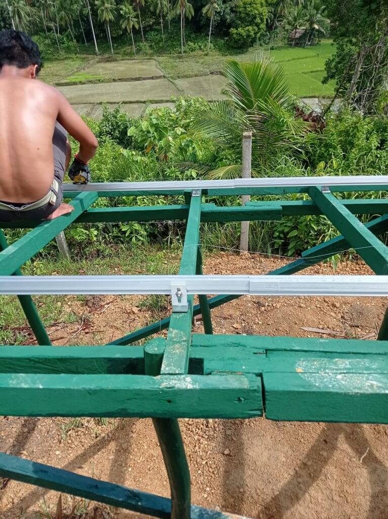 Ground-mounted solar panel construction, managed by Romain Metaye, author at Climatebiz.